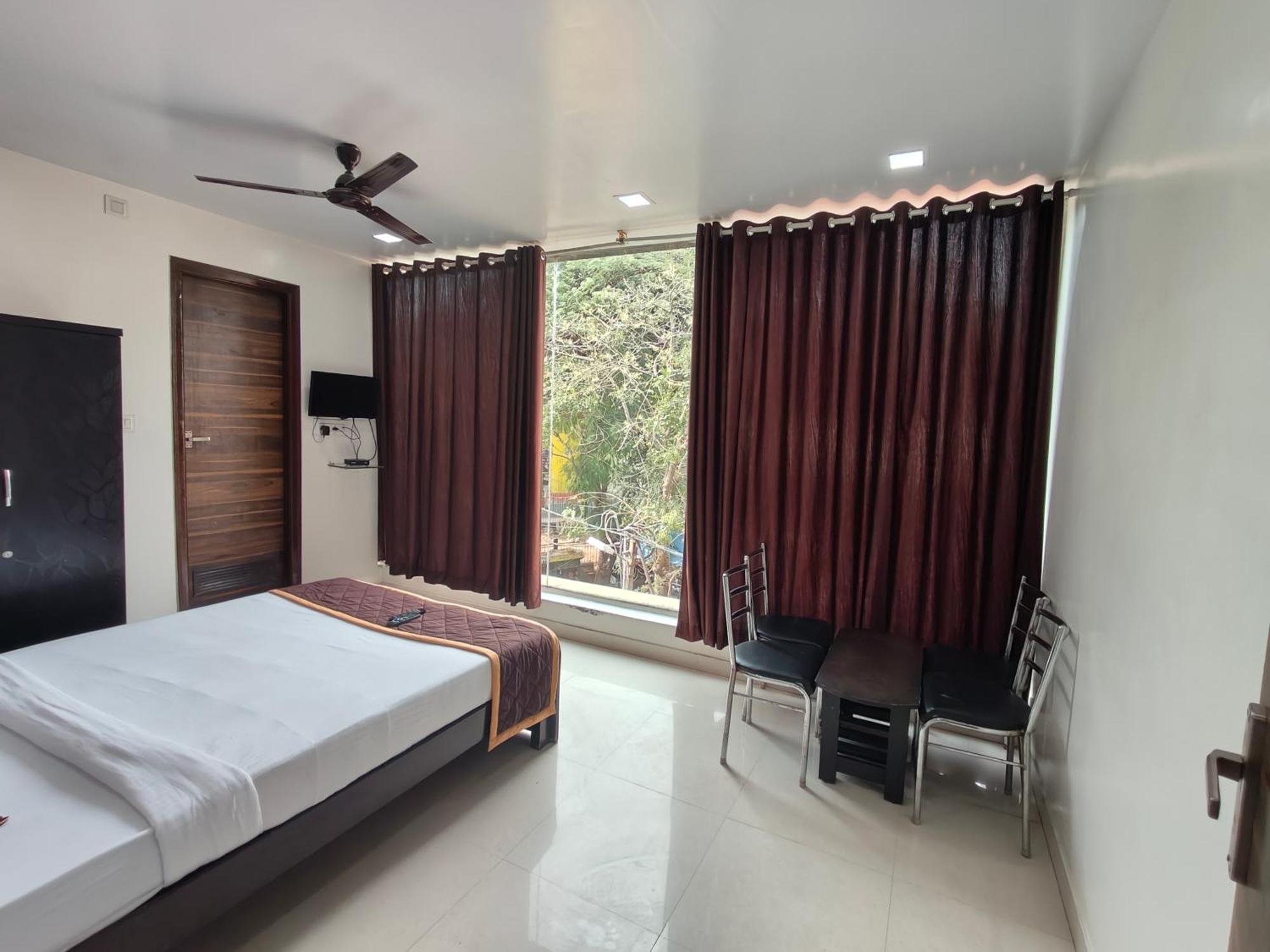 Hotel Golden Arch Bangalore Eksteriør bilde